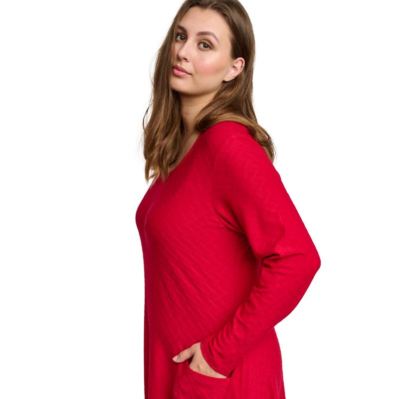 Pont_Neuf_A_linjainen_mekko__lammmin_punainen