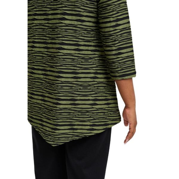 PNMAGRETHE_3620_Pont_Neuf_tunika_metsanvihrea_2_png